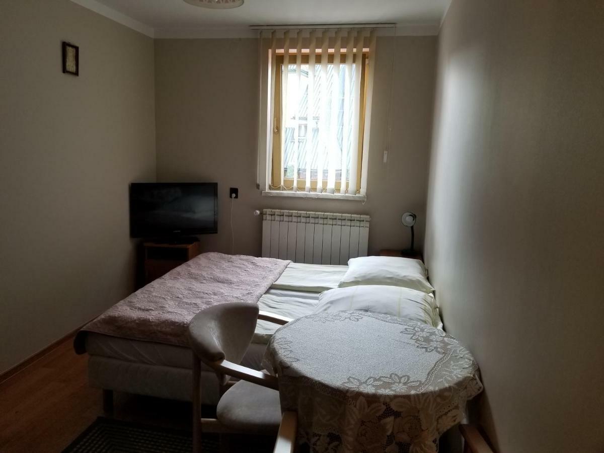 Malgosia Regionalna - 10 Minut Na Piechote Do Stoku Narciarskiego I Term Bania - Posilki Serwowane W Budynku Obok Białka Tatrzańska Exterior foto